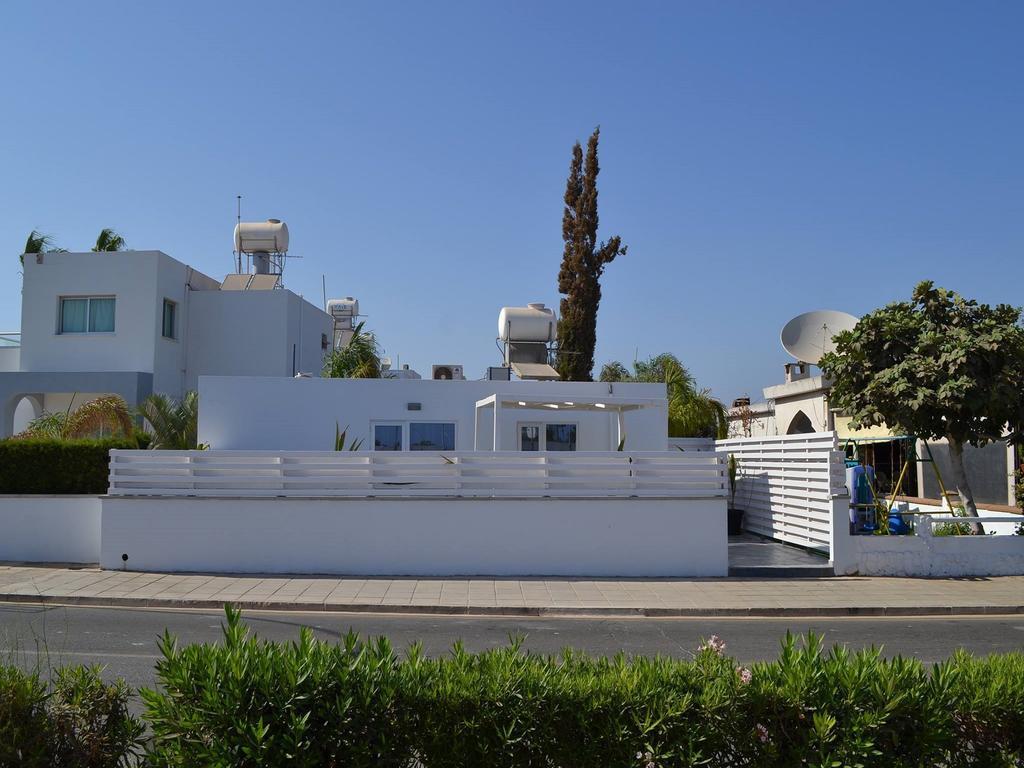 Makronissos Beach Studio Aya Napa Dış mekan fotoğraf